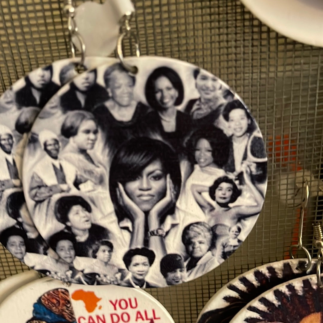 Leading Ladies earrings (wood)