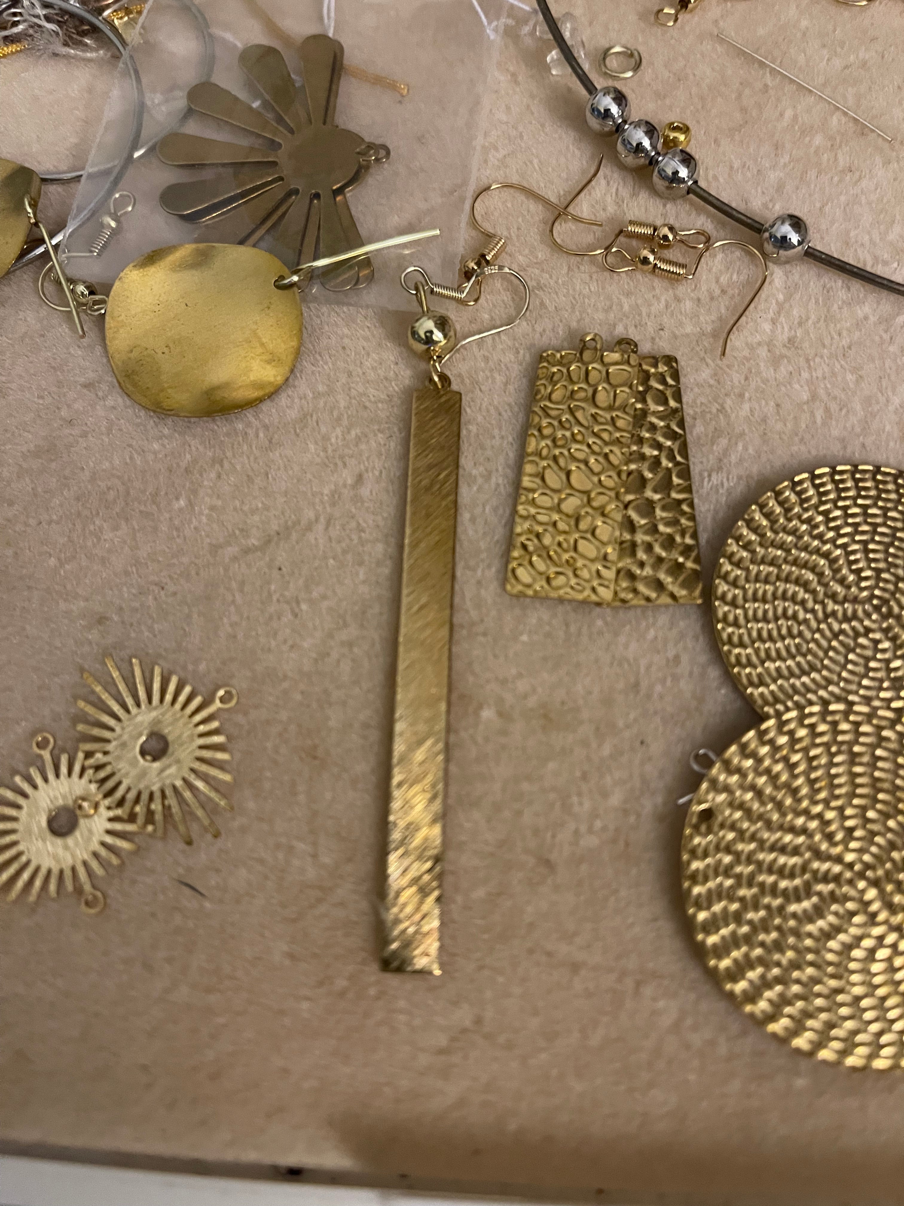 Brass Square earrings (short)