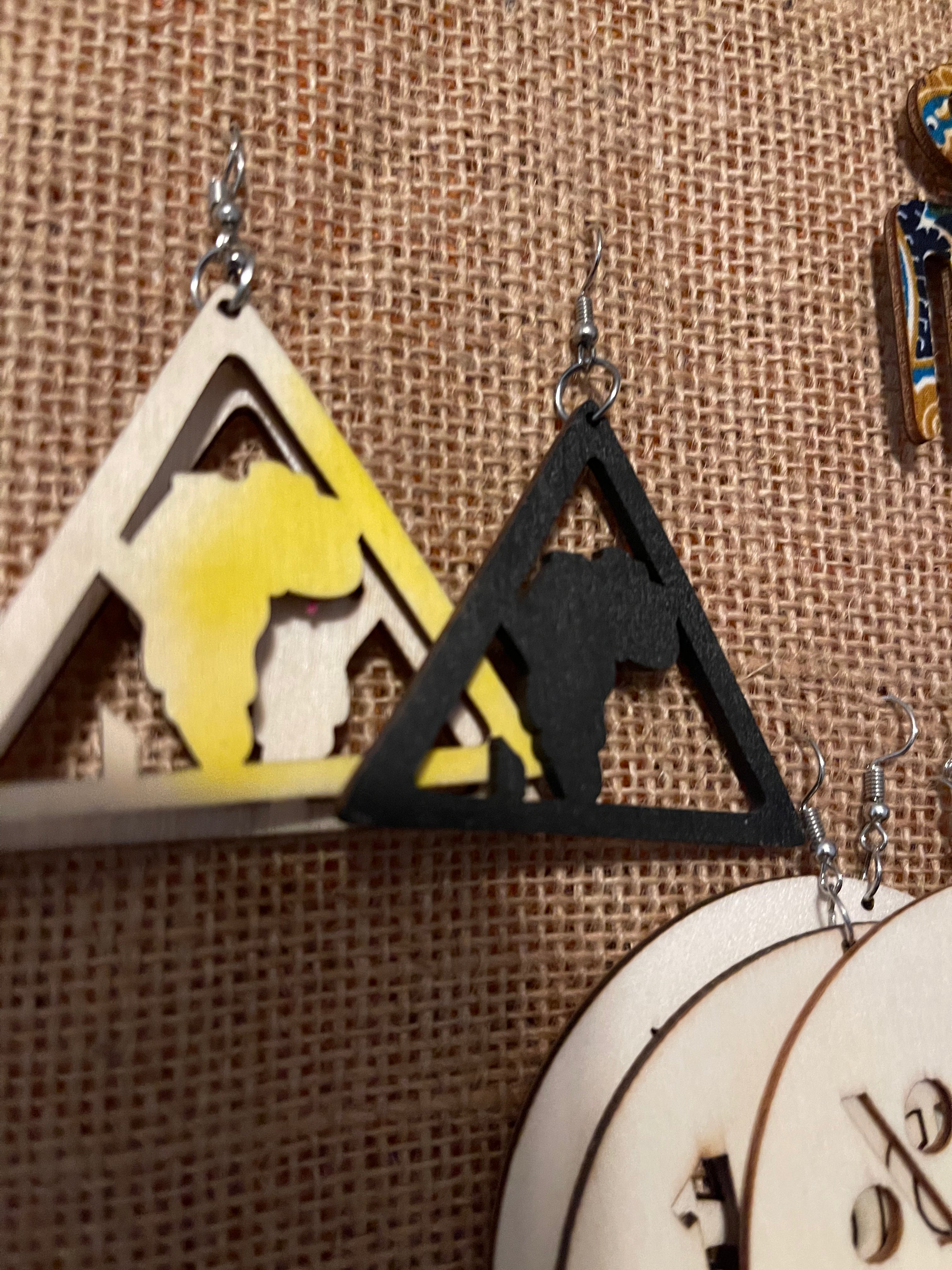 #163 Africa map in triangle earrings (Wood)