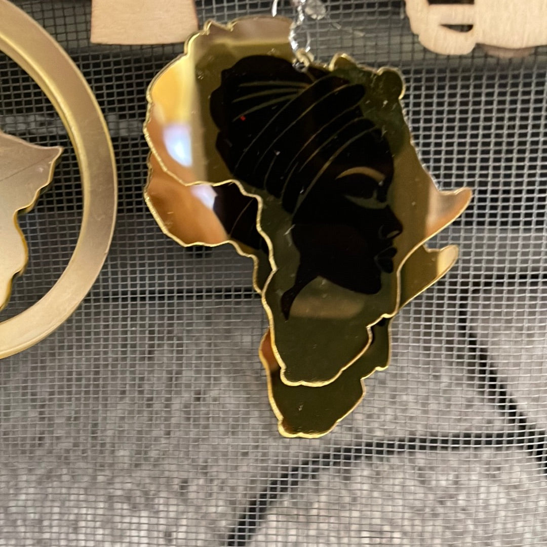 #205 African map w/woman Mirror-Acrylic earrings