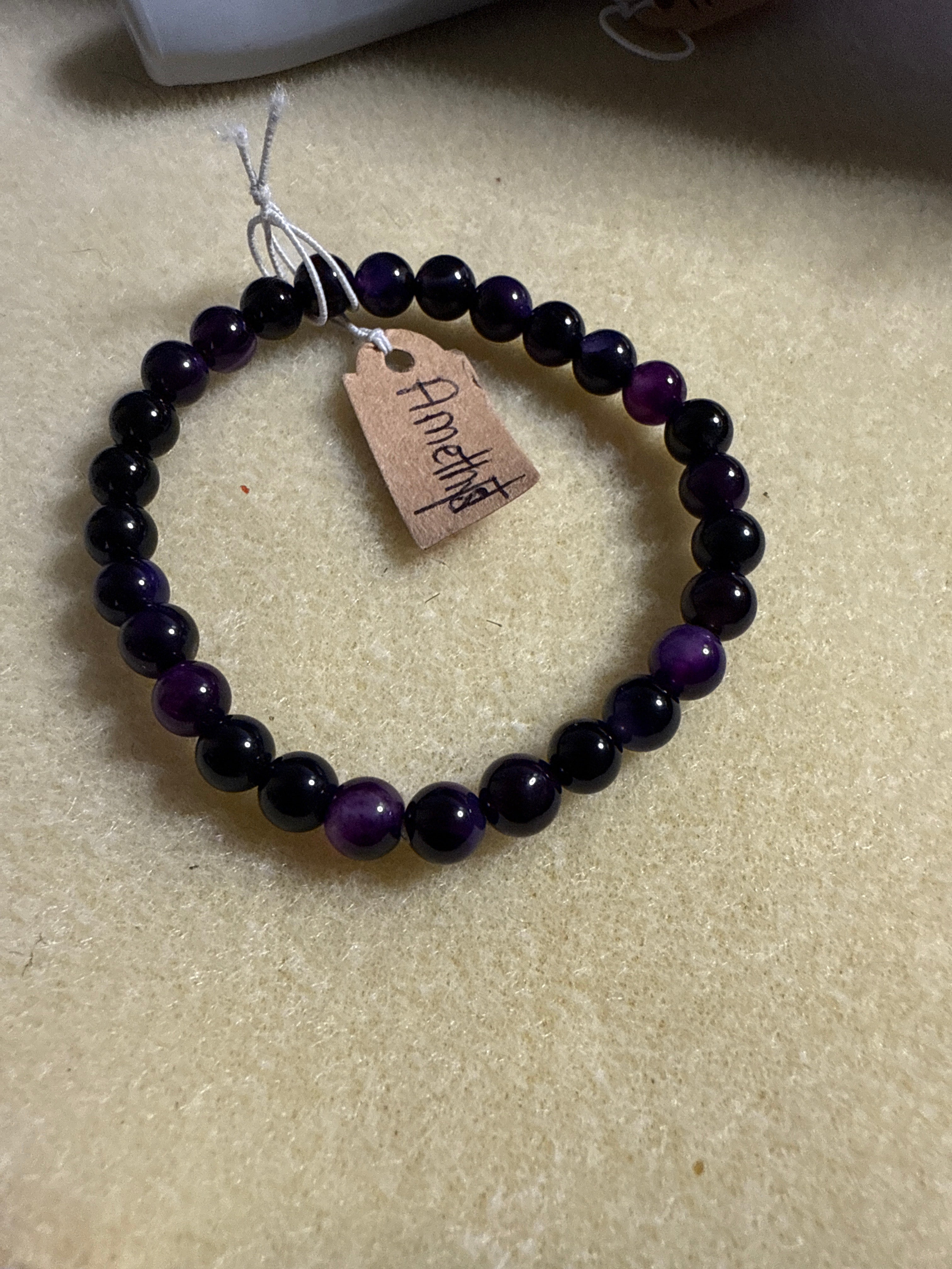 Amethyst crystal bracelet (6mm)