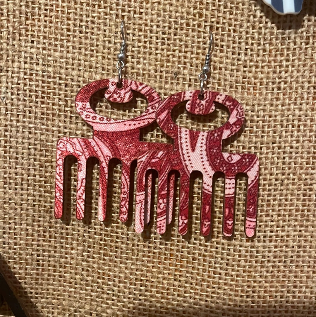 Afro pic fabric earrings (Wood) (red)