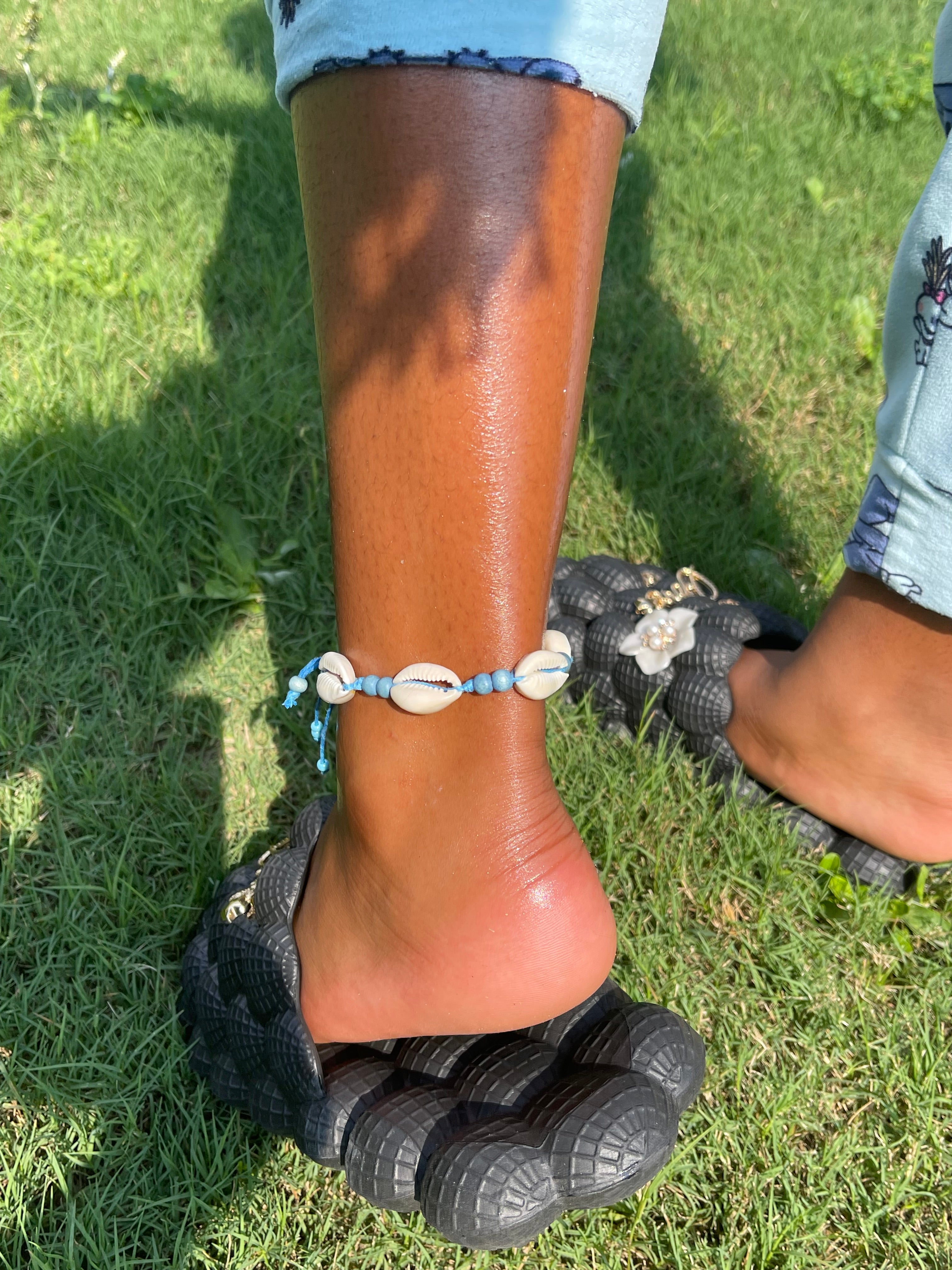 Cowrie Shell Anklet w/beads