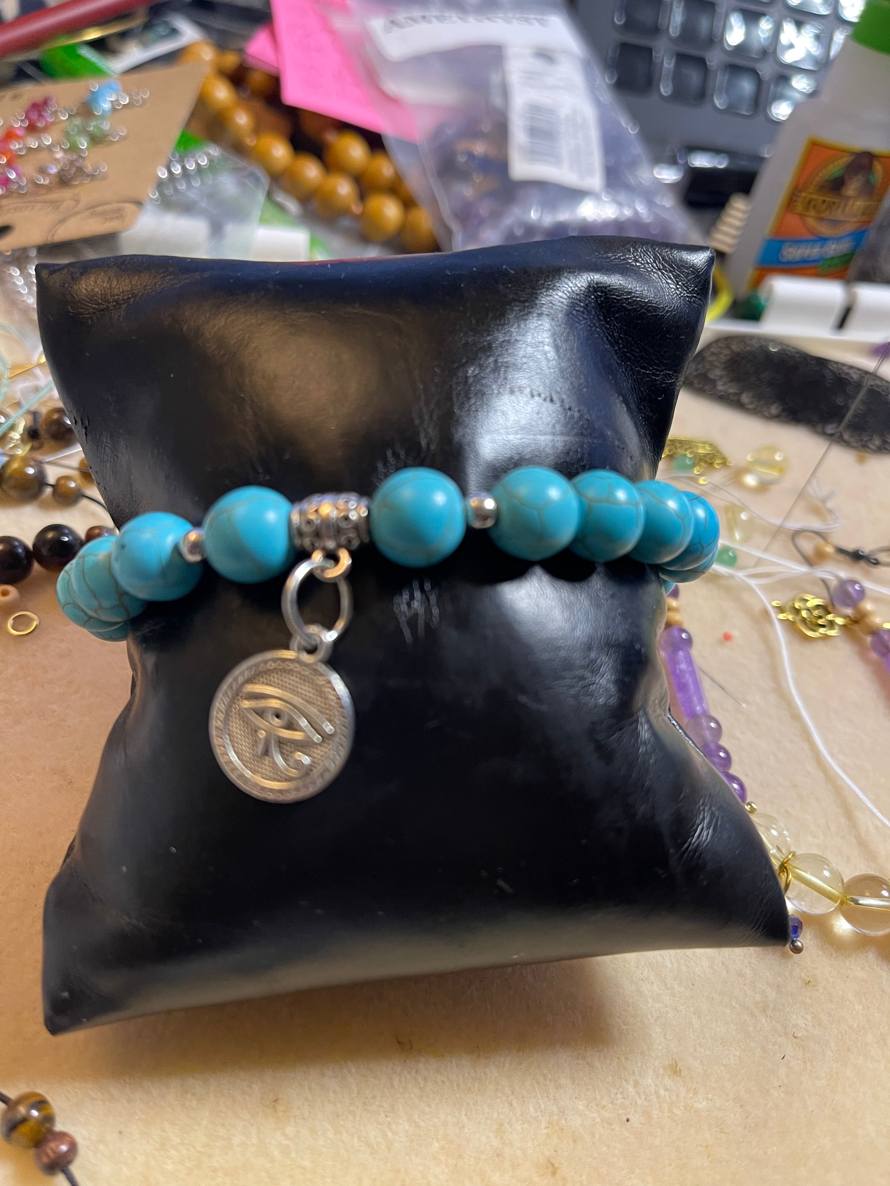 Howlite topaz w/ charm bracelet