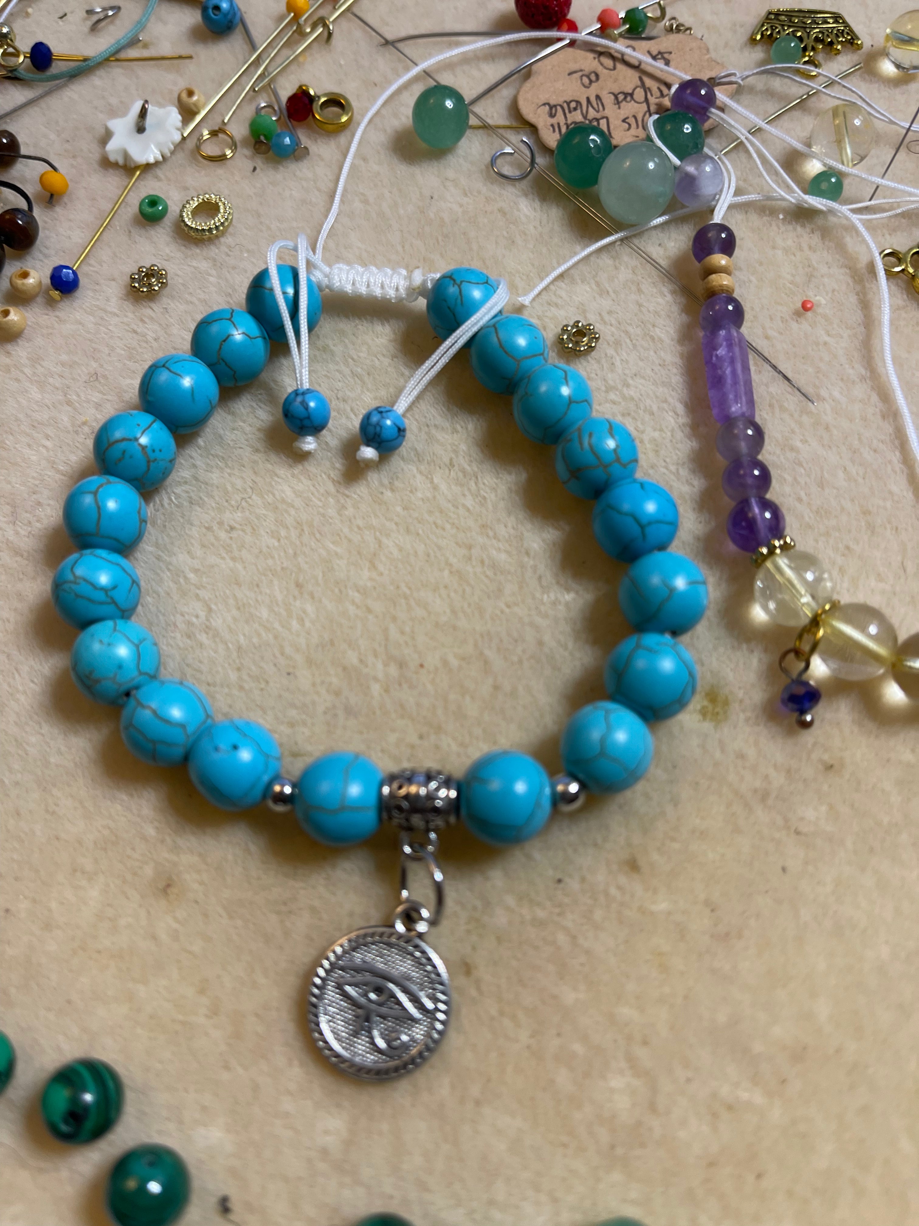 topaz howlite