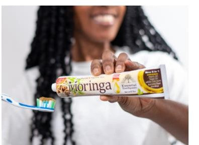 Honey & Moringa toothpaste