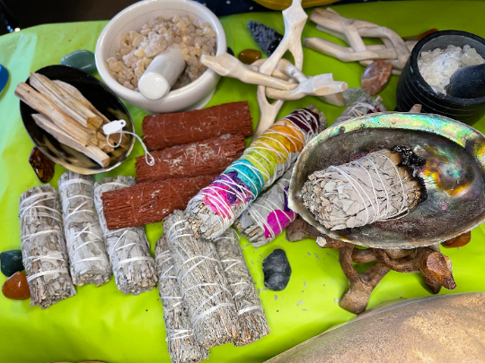 White Sage, Blue Sage & Red Sage: What's the Difference?