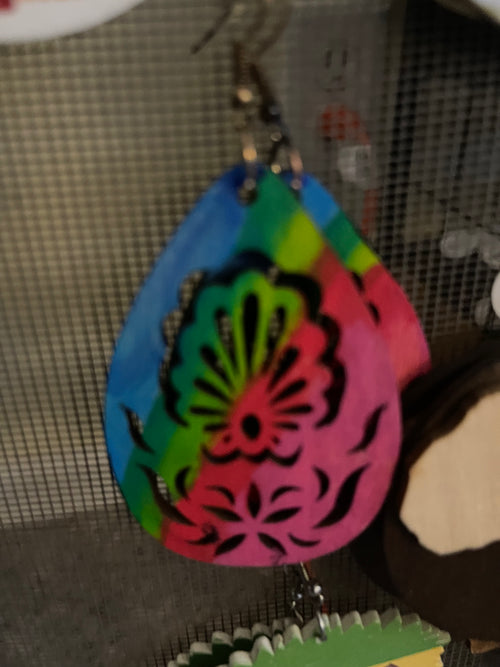 Lotus Blossom earrings (Wood)