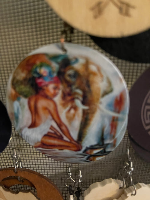 Woman and Elephant earrings (Wood)