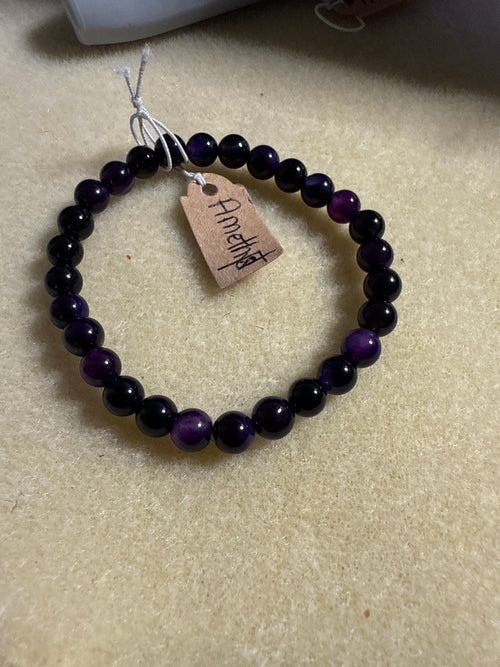Amethyst crystal bracelet (6mm)