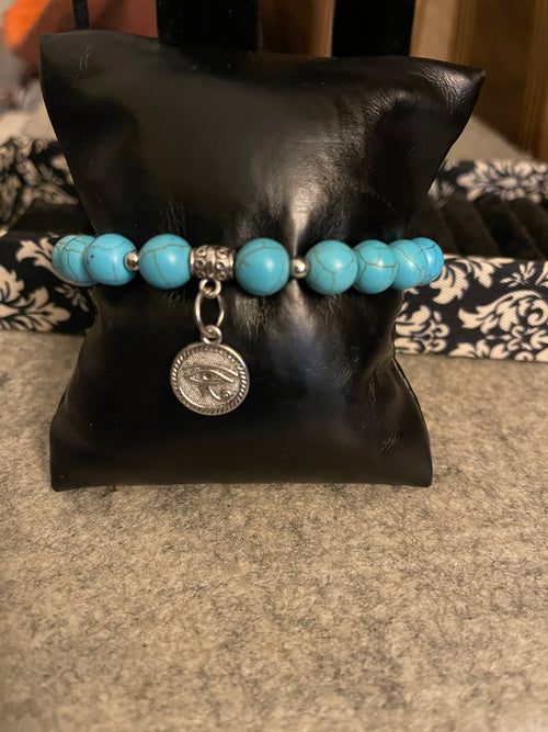 Howlite topaz w/ charm bracelet