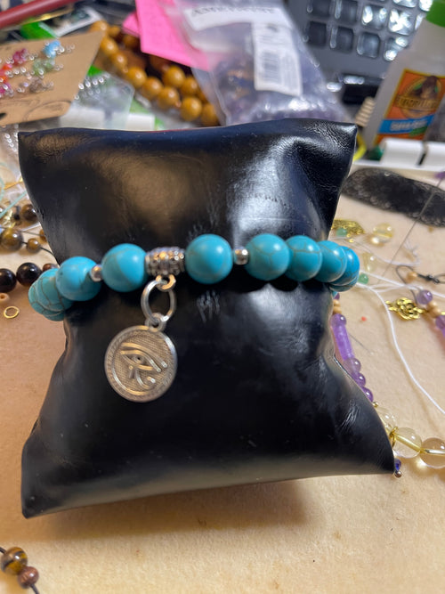 Howlite topaz w/ charm bracelet